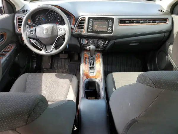 3CZRU6H33LM710907 2020 HONDA HR-V - Image 8