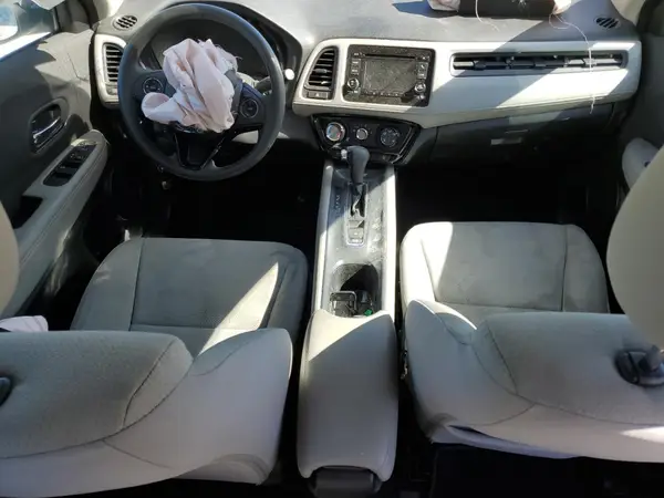 3CZRU6H33LM714679 2020 HONDA HR-V - Image 8