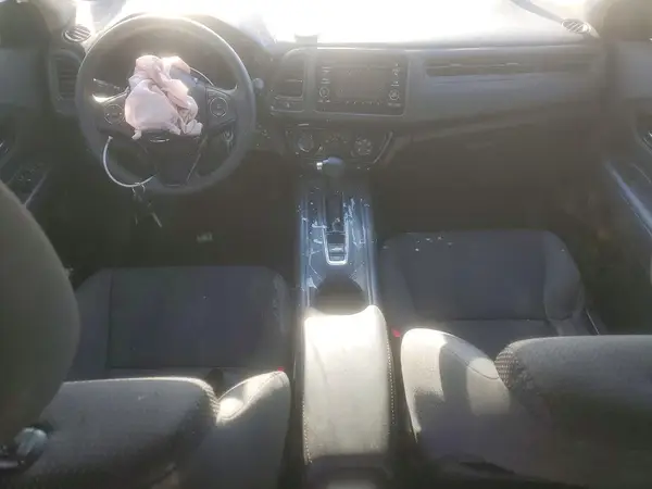 3CZRU6H33LM717288 2020 HONDA HR-V - Image 8