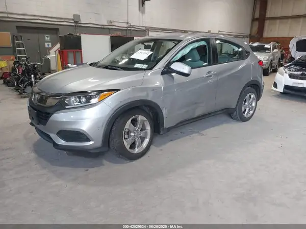 3CZRU6H33LM721910 2020 HONDA HR-V - Image 2