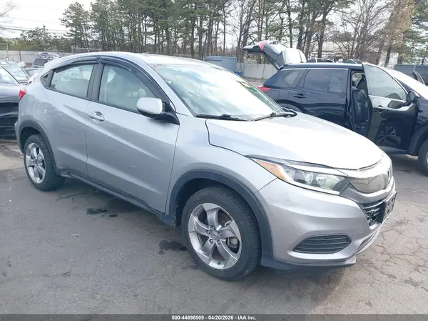 3CZRU6H33LM730588 2020 HONDA HR-V - Image 1