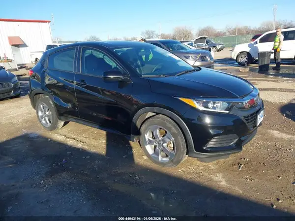 3CZRU6H33MM710763 2021 HONDA HR-V - Image 1