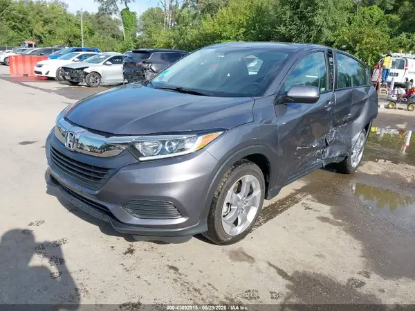 3CZRU6H33MM716238 2021 HONDA HR-V - Image 2