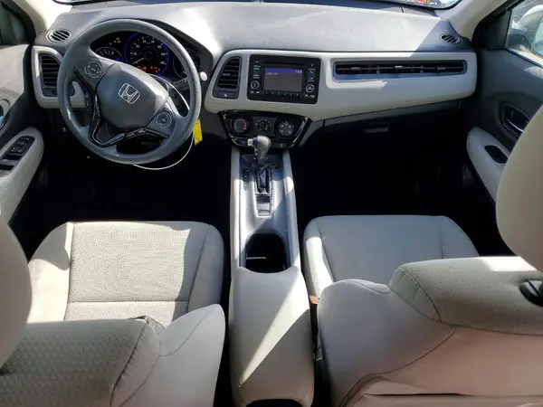 3CZRU6H33MM717471 2021 HONDA HR-V - Image 8