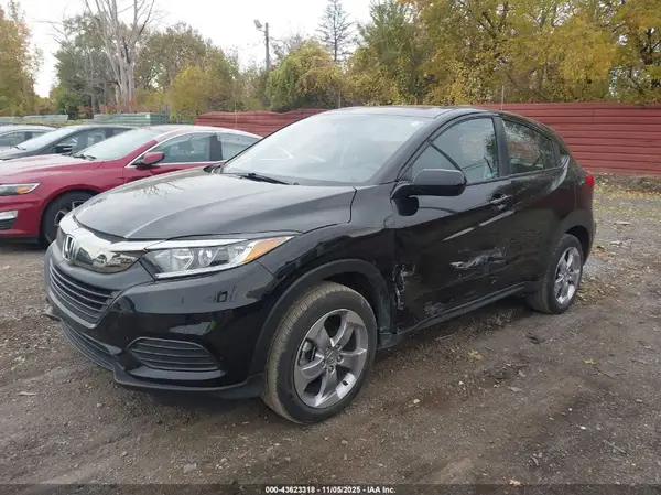 3CZRU6H33MM741138 2021 HONDA HR-V - Image 2