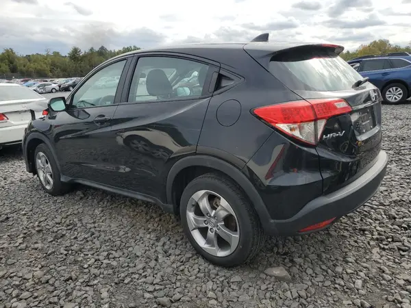 3CZRU6H33MM747666 2021 HONDA HR-V - Image 2