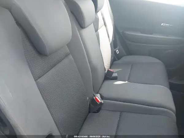3CZRU6H33MM747988 2021 HONDA HR-V - Image 8