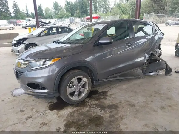 3CZRU6H33MM756187 2021 HONDA HR-V - Image 2