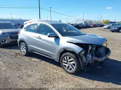 3CZRU6H33NM702258 2022 HONDA HR-V