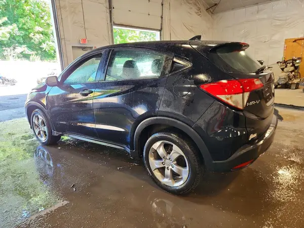 3CZRU6H33NM711803 2022 HONDA HR-V - Image 2