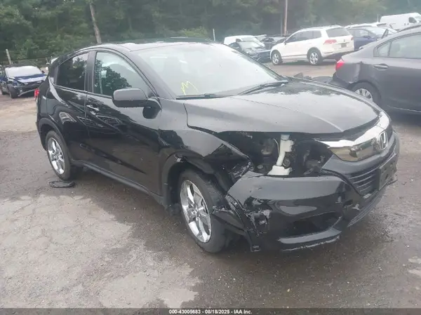 3CZRU6H33NM717813 2022 HONDA HR-V - Image 1