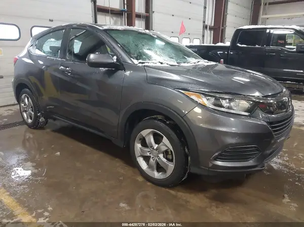 3CZRU6H33NM750276 2022 HONDA HR-V - Image 1
