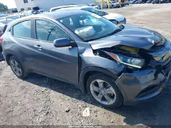 3CZRU6H33NM757132 2022 HONDA HR-V