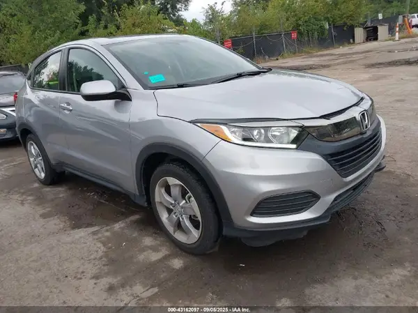 3CZRU6H33NM766297 2022 HONDA HR-V - Image 1