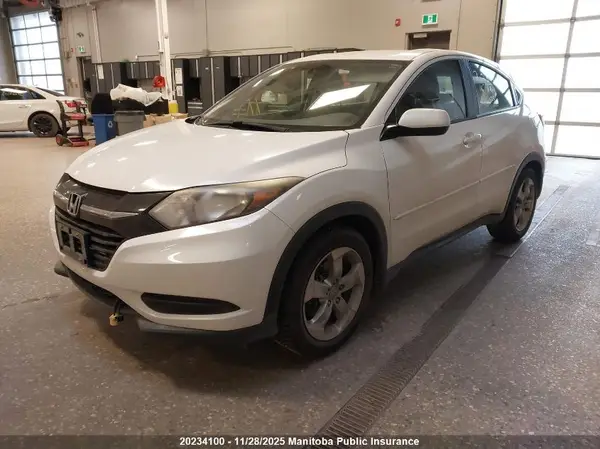 3CZRU6H34GM102514 2016 HONDA HR-V - Image 2
