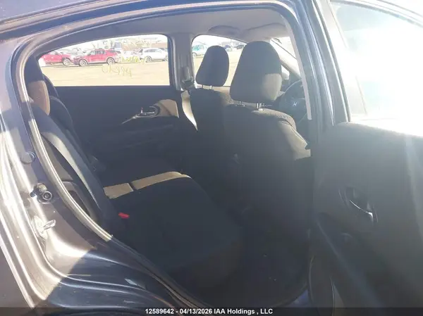 3CZRU6H34GM107132 2016 HONDA HR-V - Image 8