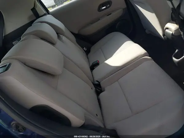 3CZRU6H34GM710355 2016 HONDA HR-V - Image 8