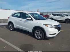 3CZRU6H34GM726961 2016 HONDA HR-V