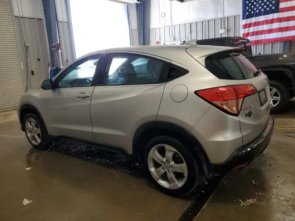3CZRU6H34GM742092 2016 HONDA HR-V - Image 2