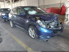 3CZRU6H34GM743114 2016 HONDA HR-V
