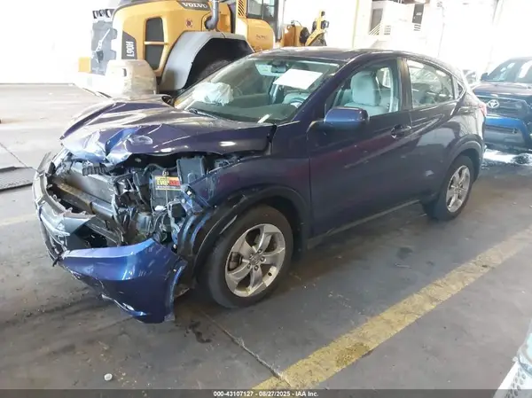 3CZRU6H34GM743114 2016 HONDA HR-V - Image 2