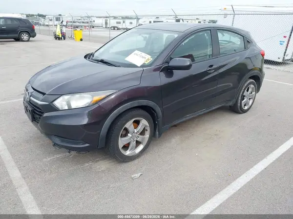 3CZRU6H34GM747812 2016 HONDA HR-V - Image 2