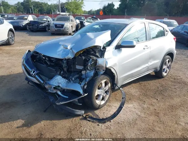 3CZRU6H34GM754436 2016 HONDA HR-V - Image 2