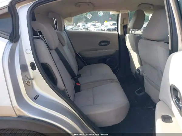 3CZRU6H34GM754436 2016 HONDA HR-V - Image 8