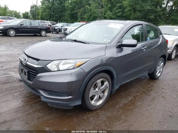 3CZRU6H34GM769745 2016 HONDA HR-V - Image 2
