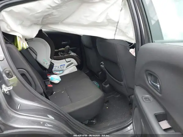 3CZRU6H34GM769745 2016 HONDA HR-V - Image 8