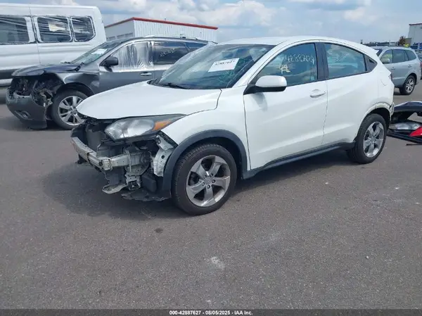 3CZRU6H34GM770829 2016 HONDA HR-V - Image 2