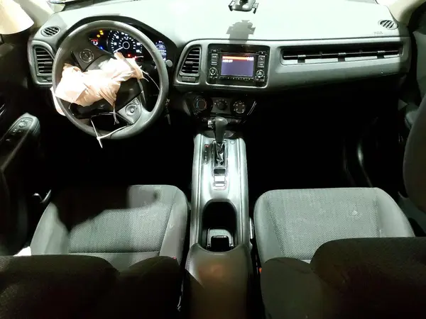 3CZRU6H34HG700232 2017 HONDA HR-V - Image 8