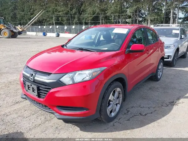 3CZRU6H34HG700604 2017 HONDA HR-V - Image 2