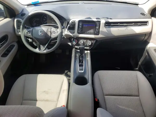 3CZRU6H34HG708797 2017 HONDA HR-V - Image 8