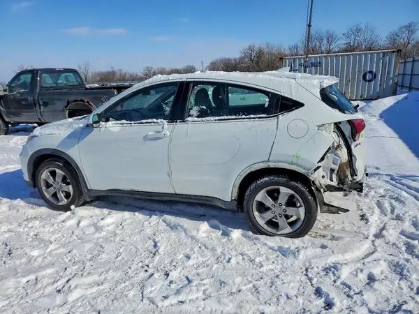 3CZRU6H34HM702516 2017 HONDA HR-V - Image 2