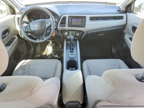 3CZRU6H34HM702516 2017 HONDA HR-V - Image 8