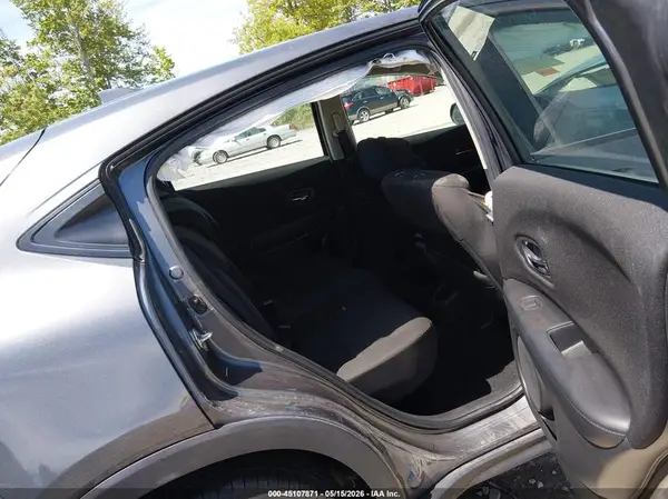 3CZRU6H34HM708316 2017 HONDA HR-V - Image 8