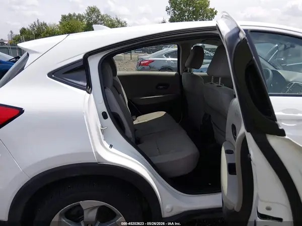 3CZRU6H34HM721129 2017 HONDA HR-V - Image 8