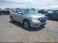 3CZRU6H34HM723561 2017 HONDA HR-V