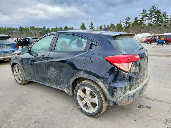 3CZRU6H34HM732776 2017 HONDA HR-V - Image 2