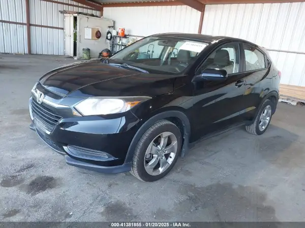 3CZRU6H34JG700897 2018 HONDA HR-V - Image 2