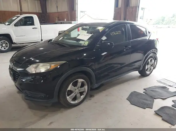 3CZRU6H34JG707350 2018 HONDA HR-V - Image 2