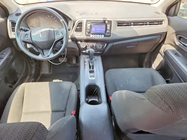 3CZRU6H34JG710555 2018 HONDA HR-V - Image 8
