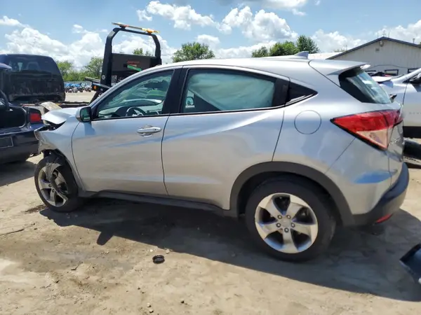 3CZRU6H34JG713097 2018 HONDA HR-V - Image 2