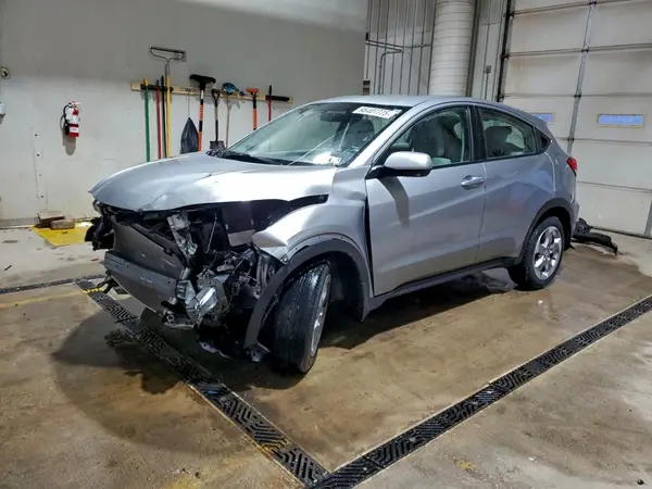 3CZRU6H34JG713861 2018 HONDA HR-V - Image 1
