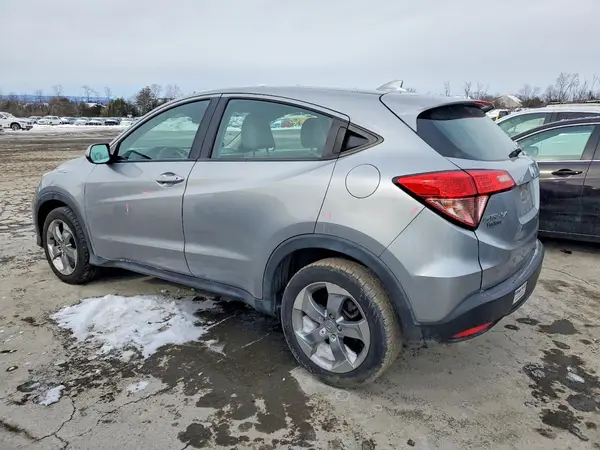3CZRU6H34JG714041 2018 HONDA HR-V - Image 2