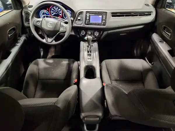 3CZRU6H34JG718042 2018 HONDA HR-V - Image 8