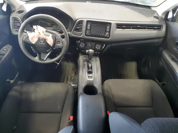 3CZRU6H34JG724407 2018 HONDA HR-V - Image 8