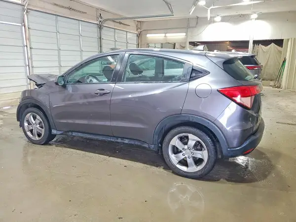 3CZRU6H34JG724844 2018 HONDA HR-V - Image 2