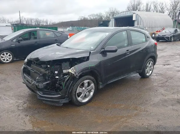 3CZRU6H34JG725508 2018 HONDA HR-V - Image 2